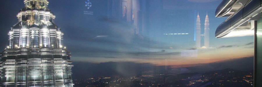 Королевский концерн <br>WORLD EXPRESS TOURS<br> Приглашает в Малайзию